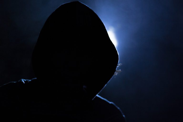 ataques cibernéticos