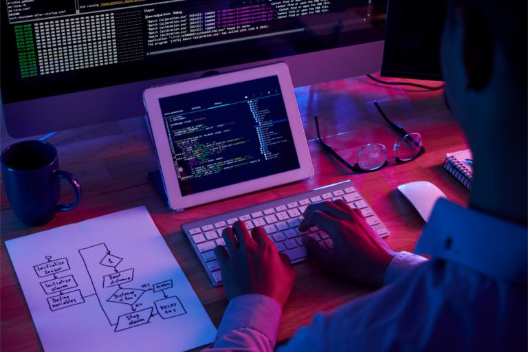 capacitação profissional gratuita em TI